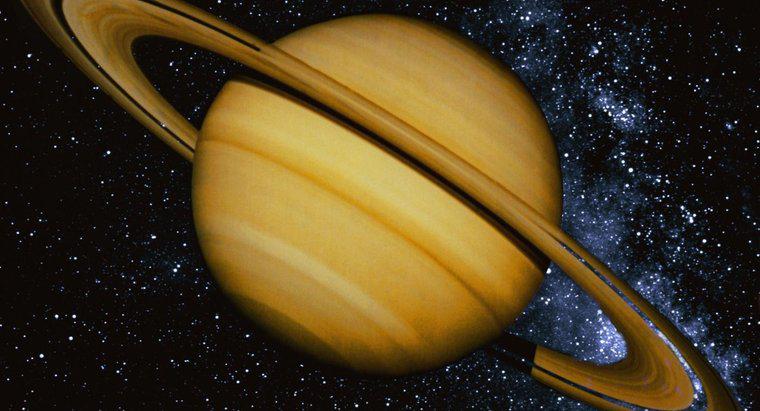 Satürn ağırlığı ne kadardır?