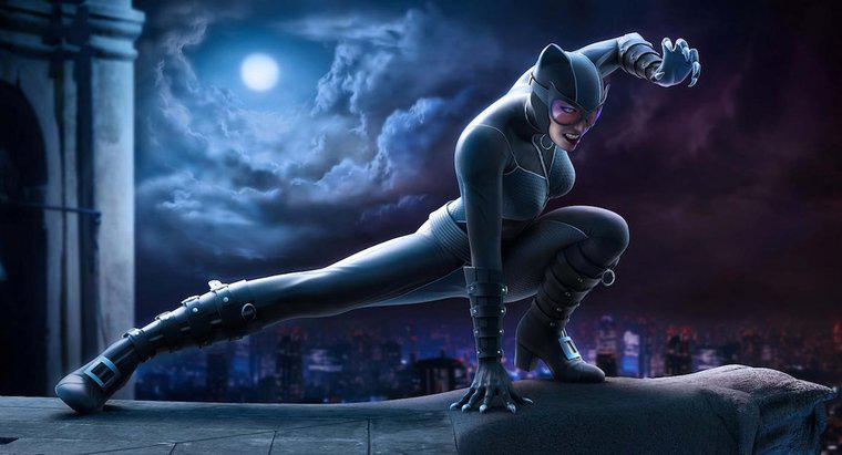 Catwoman İyi mi Kötü mü?
