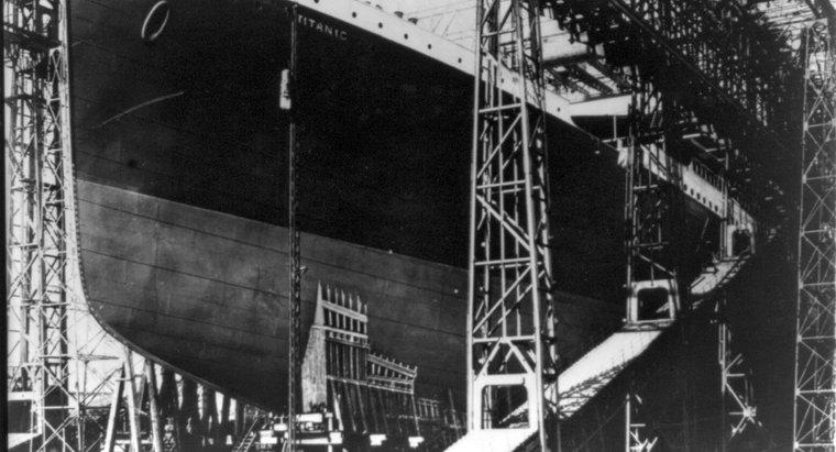 Titanik'i inşa etmek ne kadar sürdü?