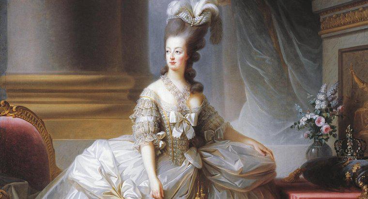 Marie Antoinette, Moda Anlayışı nedeniyle Öldü mü?