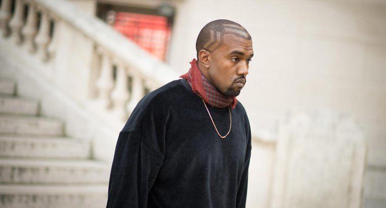 Kanye West, Giyim Hattından Eşyaları Nerede Satıyor?