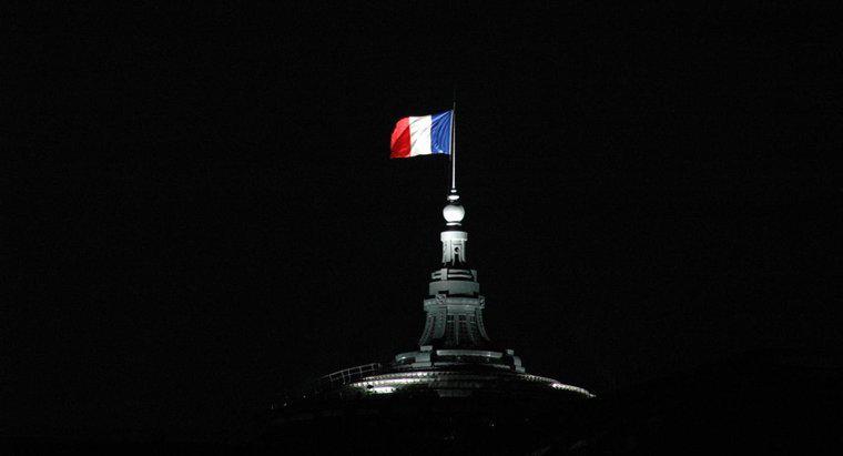 Fransız bayrağının adı ne?