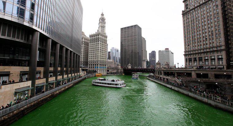 Chicago Nehri Yeşiline Dönüşmek için Ne Kadar Boya Var?