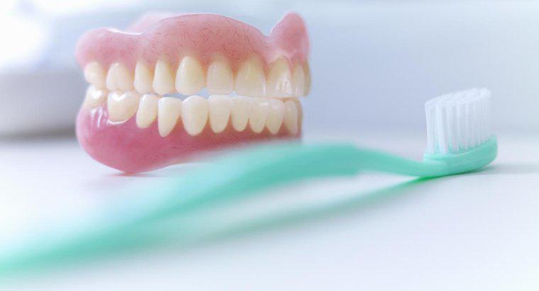Kendi Sahte Dişlerinizi Yapabilir misiniz?