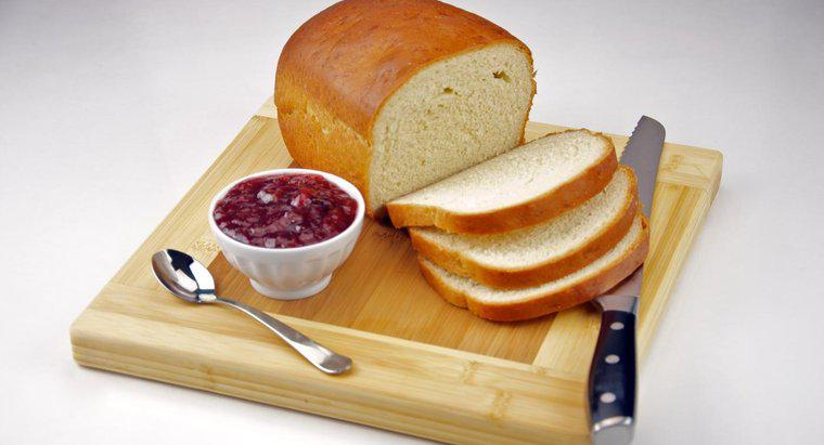 Bir Beyaz Ekmek Diliminde Ne Kadar Kalori Var?