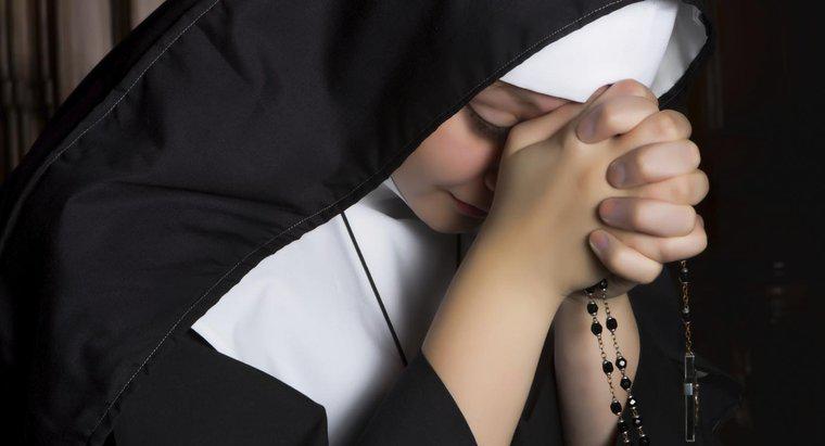Katolik Rahibe Kıyafeti Nedir?
