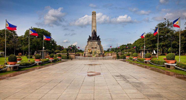 Filipinler Bağımsızlıklarını Nasıl Kazandı?
