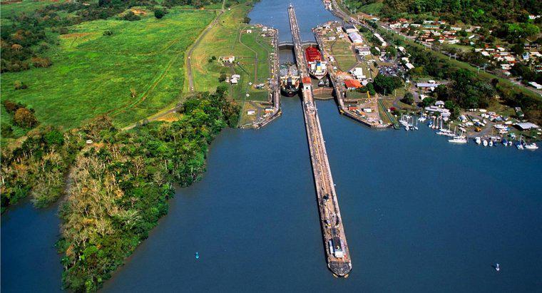 Panama Kanalı'nı inşa ederken kaç kişi öldü?