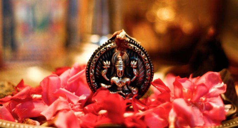 Hindular Ne Sıklıkta Dua Eder?