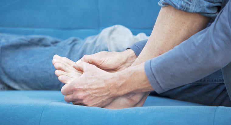 Şişmiş Ayaklar İçin İyi Bir Ev Tedavisi Nedir?