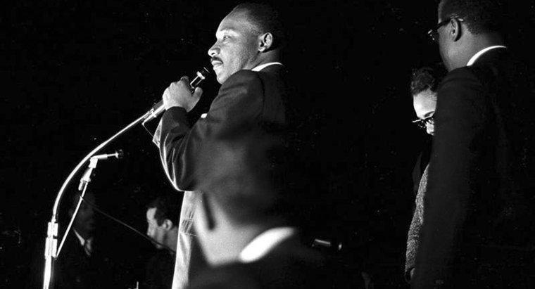 MLK'nın "Bir Rüyam Var" Konuşmasının Anlamını Anlamak