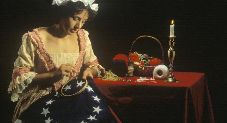 Betsy Ross Devrim Savaşında Ne Yaptı?