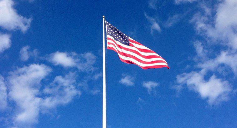 Uygun Amerikan Bayrağı Görgü Kuralları Nedir?