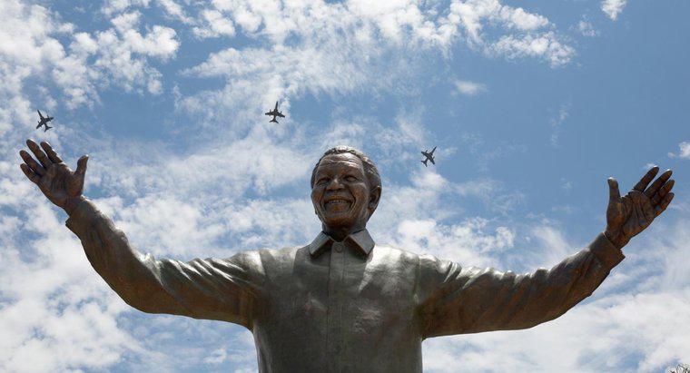 Nelson Mandela Neden 27 Yıl Hapse Mahk Wasm Edildi?