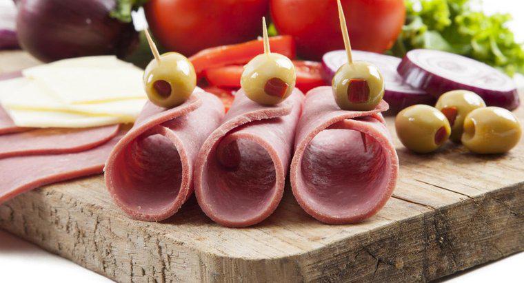 Yaban domuzu'nun öğle yemeği et markası nedir?