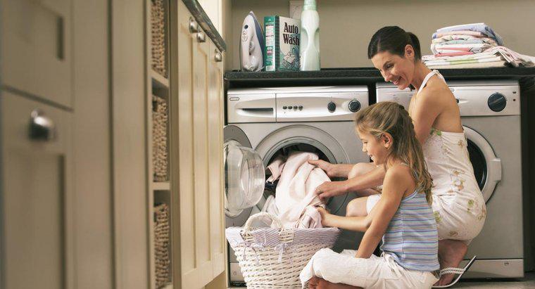 Çamaşır makinesinde polyester yıkayabilir misiniz?