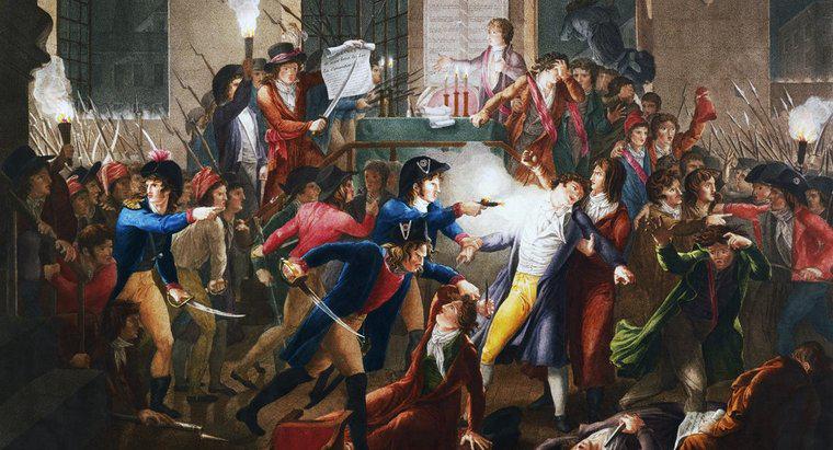 Fransız Devrimi Sırasında Ne Oldu?