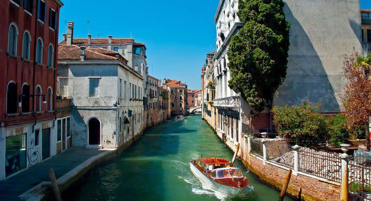 Neden Venedik Batıyor?