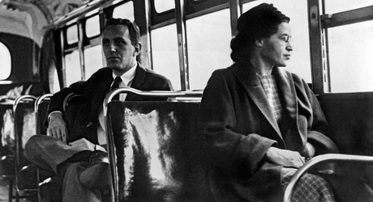 Rosa Parks, Tutuklandığında Kaç Yaşındaydı?