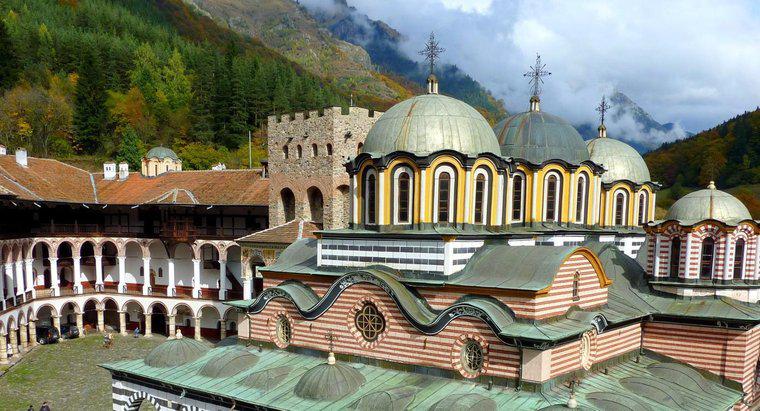 Bulgaristan'da Ana Din Nedir?