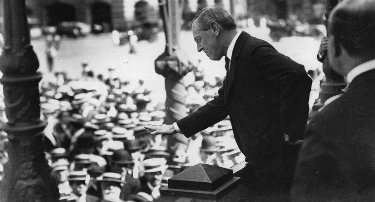 Woodrow Wilson'un 14. Noktası Versay Antlaşması'na Nasıl Katıldı?
