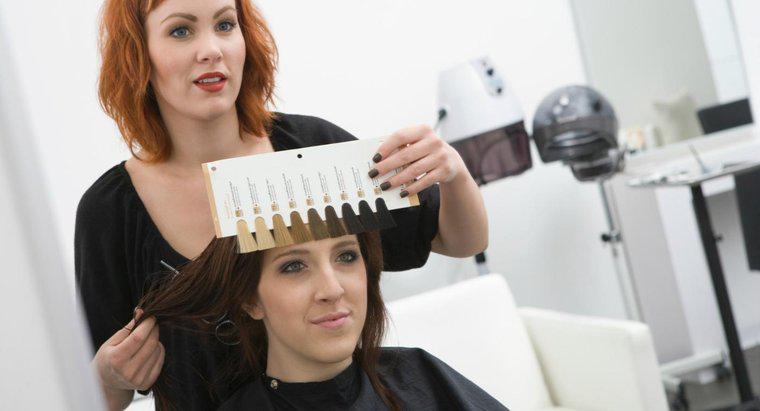 Saçınızı Salonda Boyamanın Maliyeti Ne Kadar?
