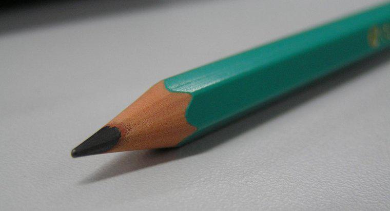 Bir kalem neden suda bükülmüş görünüyor?