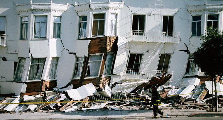 Depremler Hasarlara Nasıl Sebep Olur?