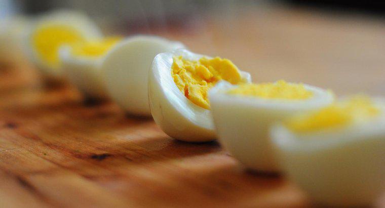 Buzdolabında Sert Kaynatılmış Yumurtanın Raf Ömrü Nedir?