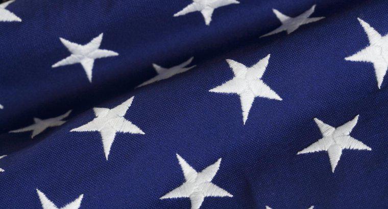 Amerika Birleşik Devletleri bayrağı üzerinde kaç yıldız var?
