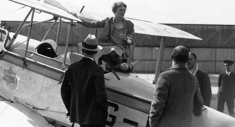 Amelia Earhart nasıl bir aileye sahipti?