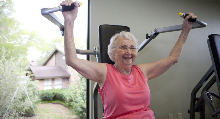 Orta Egzersiz Sonrası 70 Yaşındaki Bir Kadın İçin Normal Kalp Hızı Nedir?