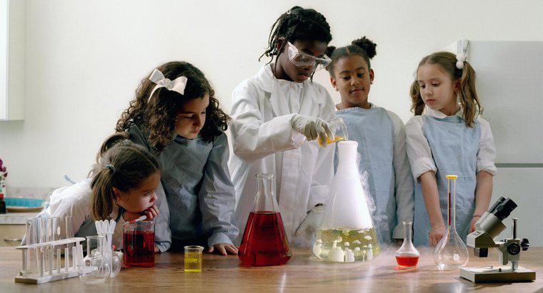 Çocuklar İçin Bazı İyi Kimya Deneyleri Nelerdir?