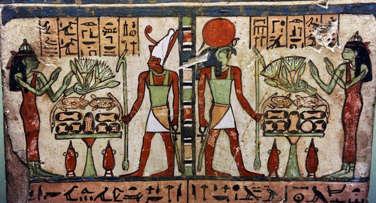 Mısırlılar dövmeleri nereye uyguladı?