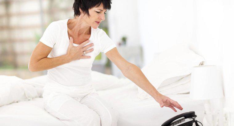 50 yaş üstü kadınlar için kalp krizi belirtileri nelerdir?