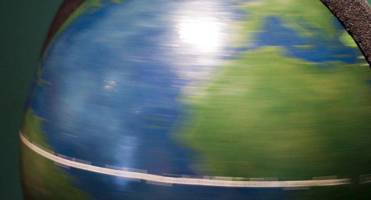 Equator kaç kıtayı geçiyor?