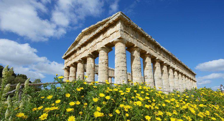 Eski Yunanlılar Neye İnandılar?