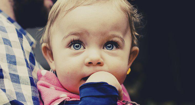 Bebeklerin Gözleri Ne Zaman Renk Değiştirir?