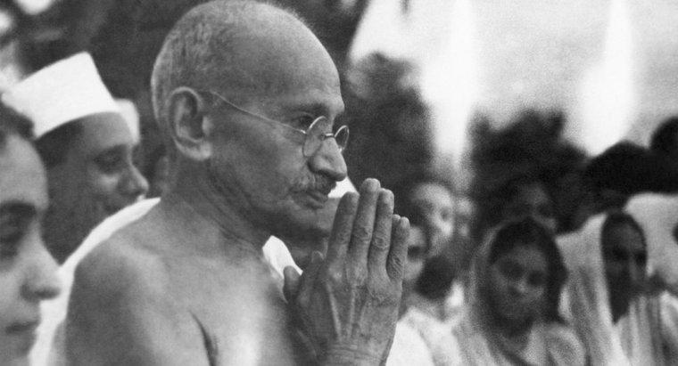Gandhi Hindistan İçin Nasıl Bağımsızlık Kazandı?