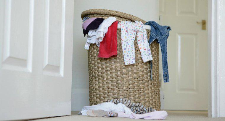 Çamaşırlardaki Kokuyu Nasıl Giderirsiniz?