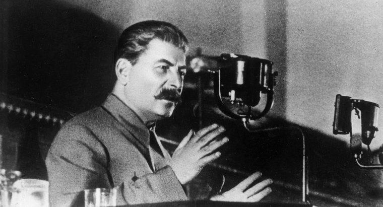 Joseph Stalin'in Gizli Polisi Ne Deniyordu?