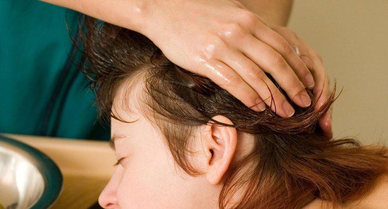 Saçlarda Ceviz Yağı Kullanmanın Faydası Var mı?