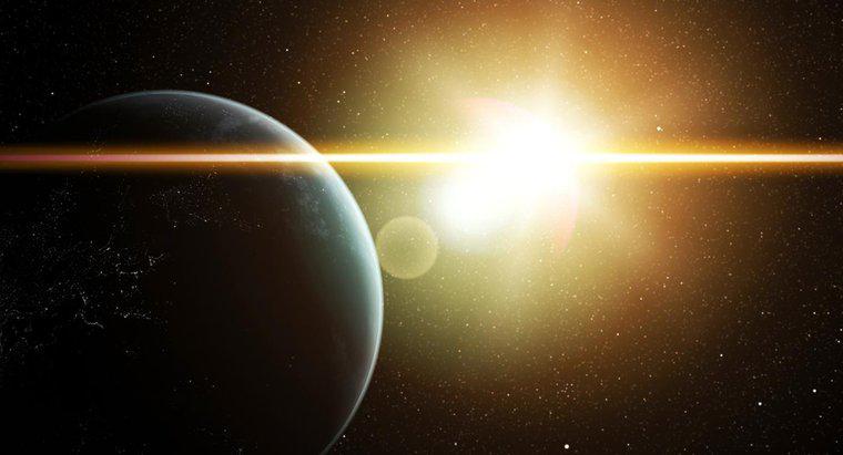 Güneş Neden Bir Yıldız Olarak Görülür?