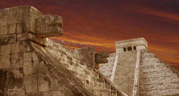 Aztek ve Maya Uygarlıklarının Başlıca Başarıları Neydi?