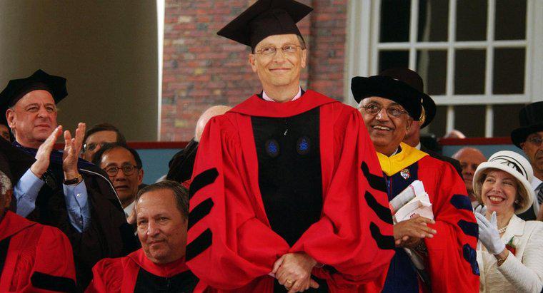 Bill Gates'in Kolejdeki Binbaşı Neydi?
