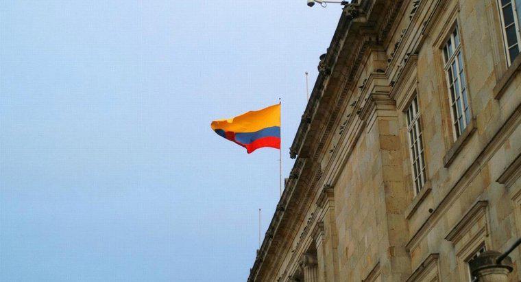 Kolombiya'da Ne Tür bir Hükümet Var?