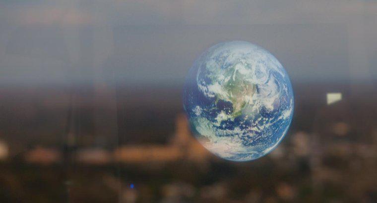 Neden Dünya'nın Küresel Görünümü Harita Görünümünden Farklı?