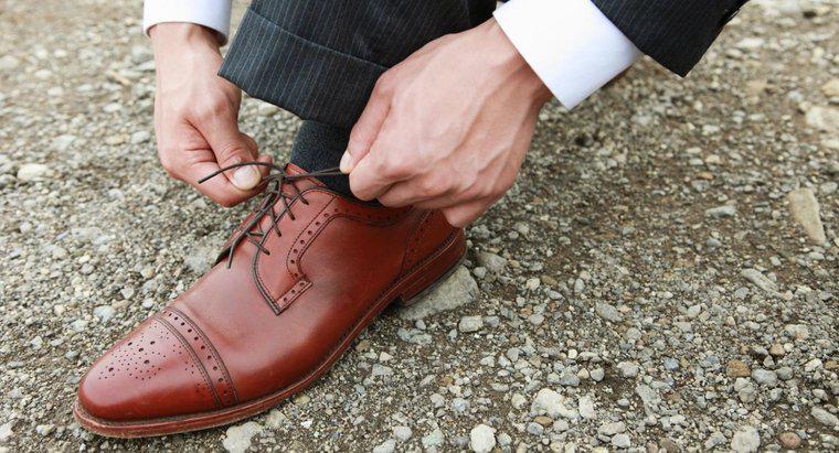 Deri Ayakkabıları Germek için En İyi Yol Nedir?