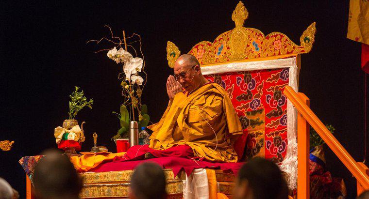 Budist bir rahip ne denir?