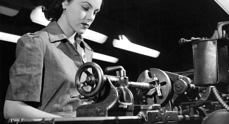 1944'te Bir Kadın Fabrika İşçisinin Ortalama Haftalık Ücreti Neydi?
